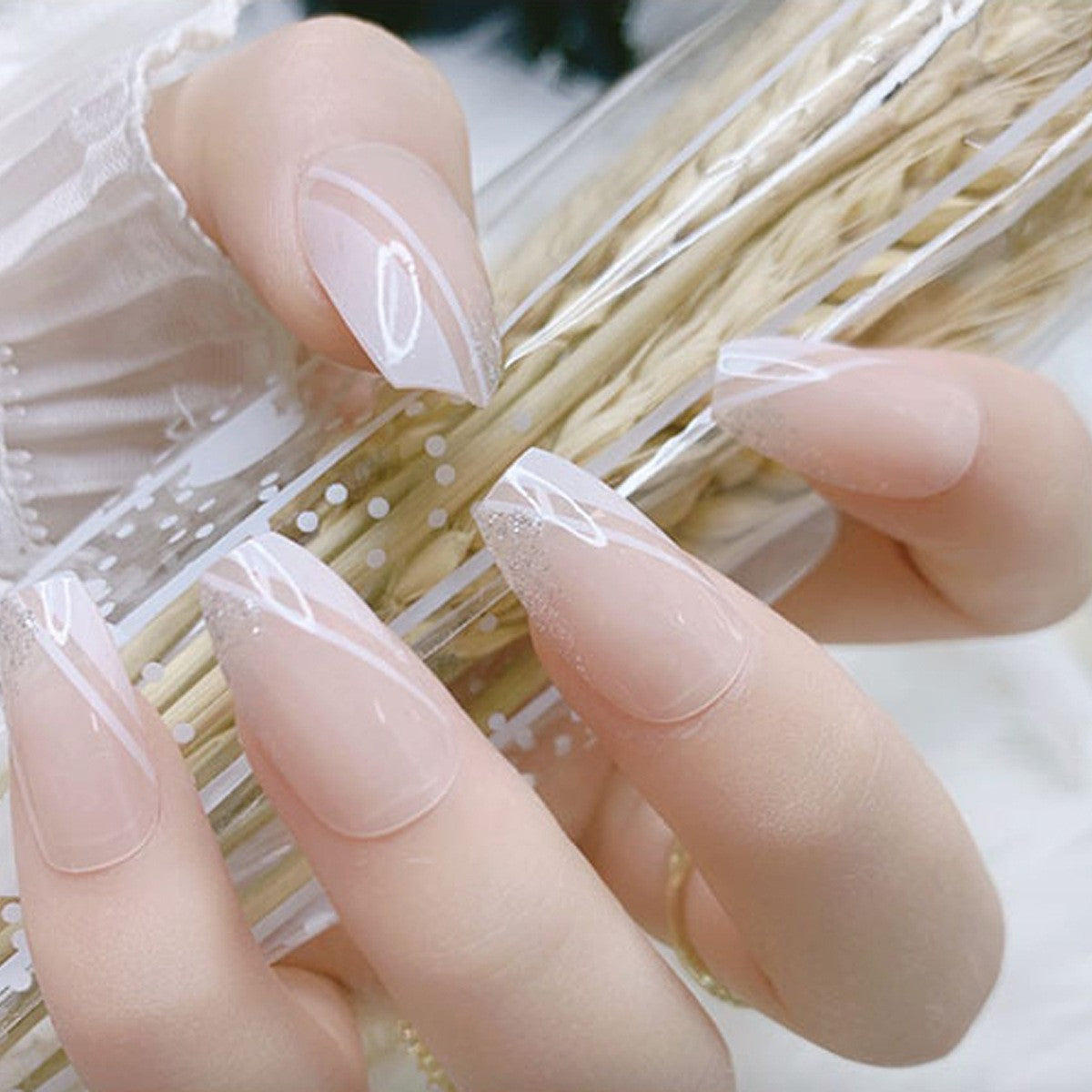 Almond Wear Nail Simple Frosted Glossy Fake Nail Tip