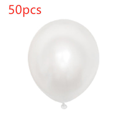 Pearlescent latex balloon