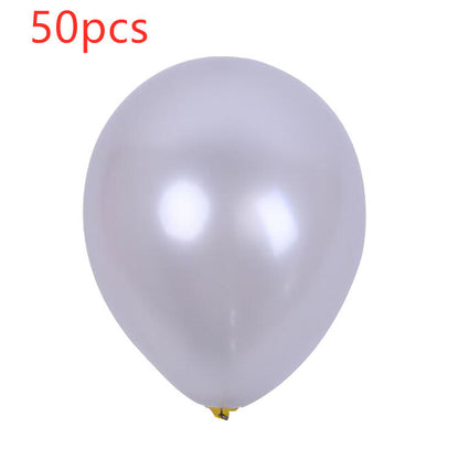 Pearlescent latex balloon