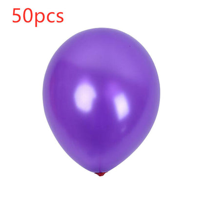 Pearlescent latex balloon