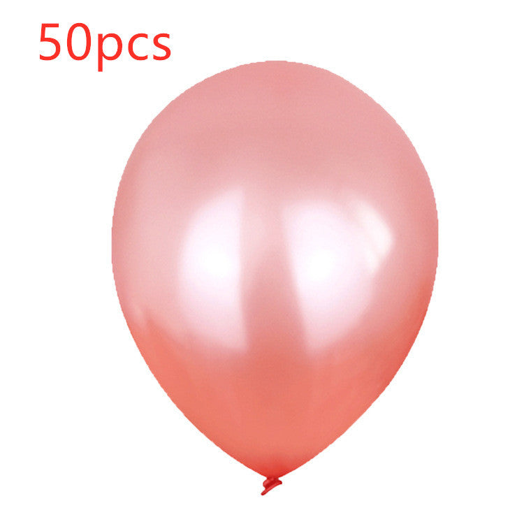 Pearlescent latex balloon